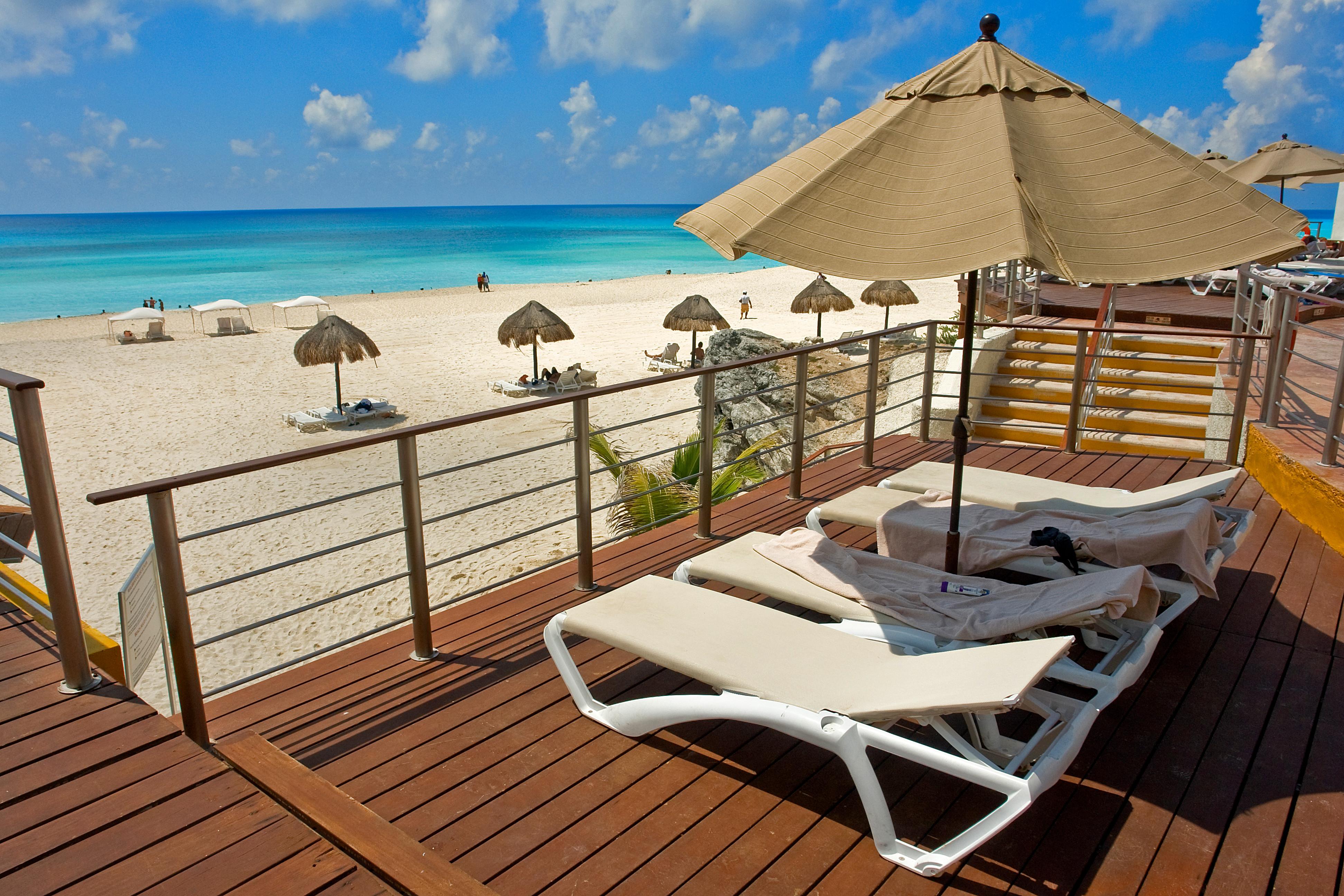 Sunset Royal Hotel Cancun Bagian luar foto