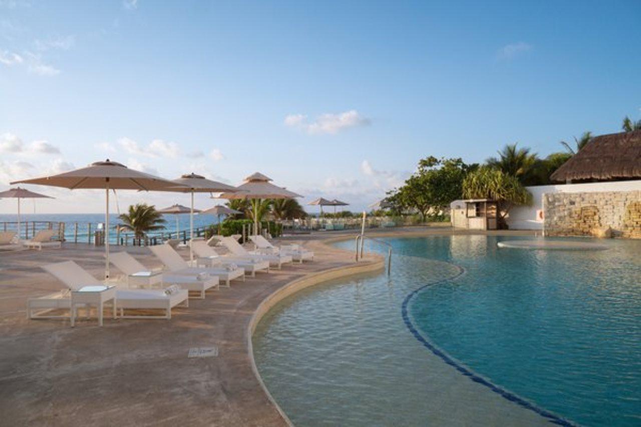 Sunset Royal Hotel Cancun Bagian luar foto